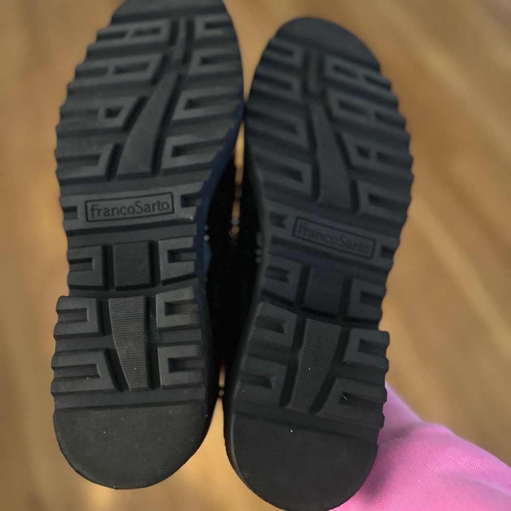 Franco Sarto Black Patent Loafers - Picture 2 of 4